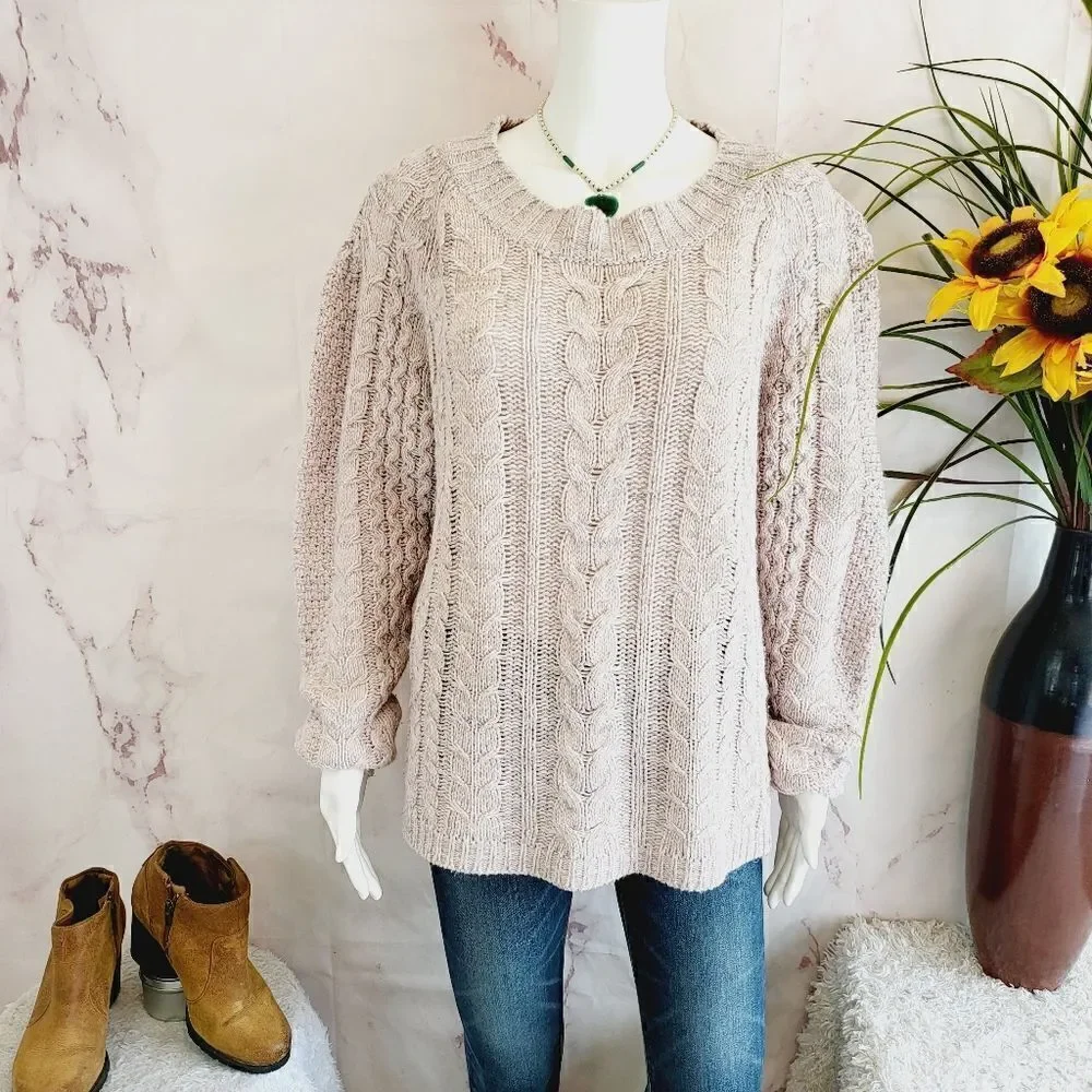 John + Jenn cable knit puff sleeve cable knit sweater Cozy!